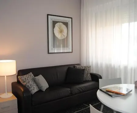 レジデンス オリベート 3*