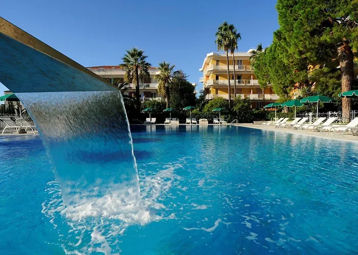 Oliveto Aparthotel Ceriale