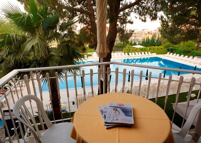 Oliveto Aparthotel Ceriale